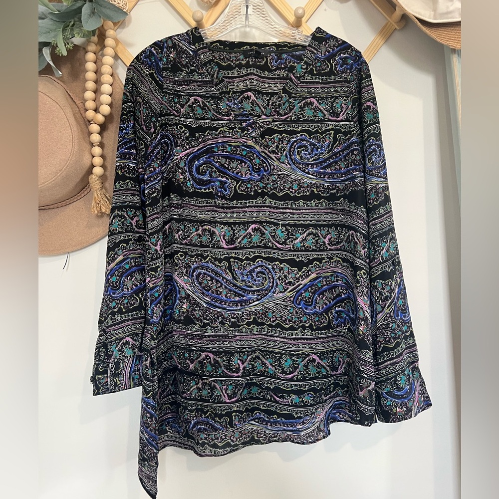 The Limited Paisley Long Sleeve Asymmetrical Hem Women’s Blouse